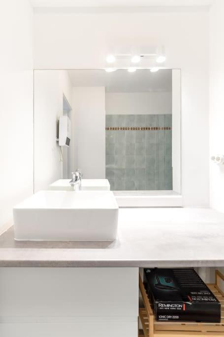 Beautiful Apartment With Terrace + Private Parking Toulouse Eksteriør billede