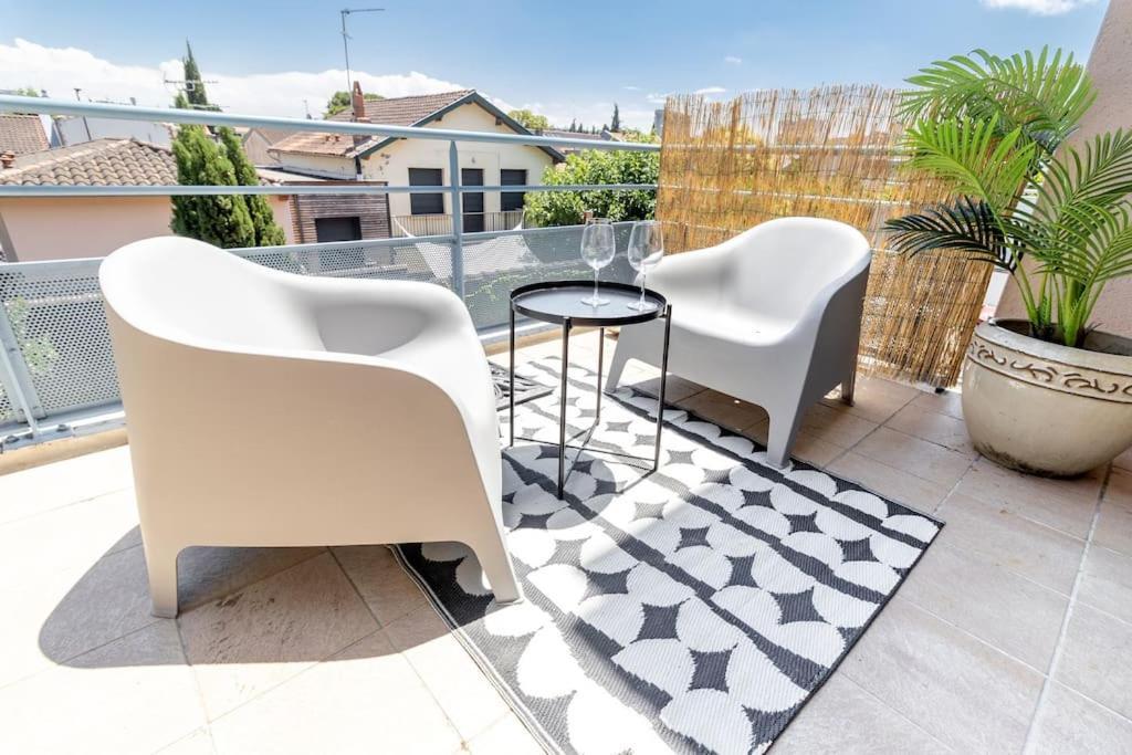 Beautiful Apartment With Terrace + Private Parking Toulouse Eksteriør billede